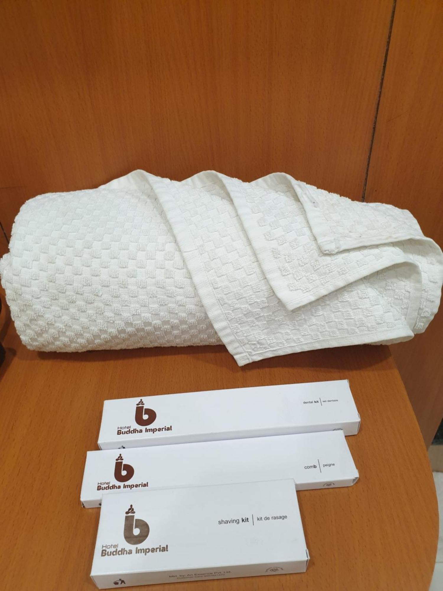 מוזאפרפור Buddha Imperial מראה חיצוני תמונה